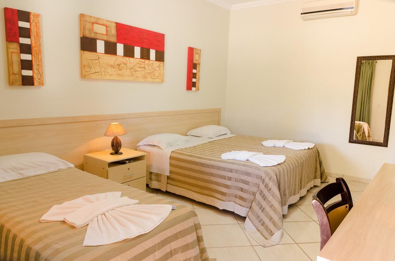 Villa De Holanda Parque Hotel 奥兰布拉 外观 照片