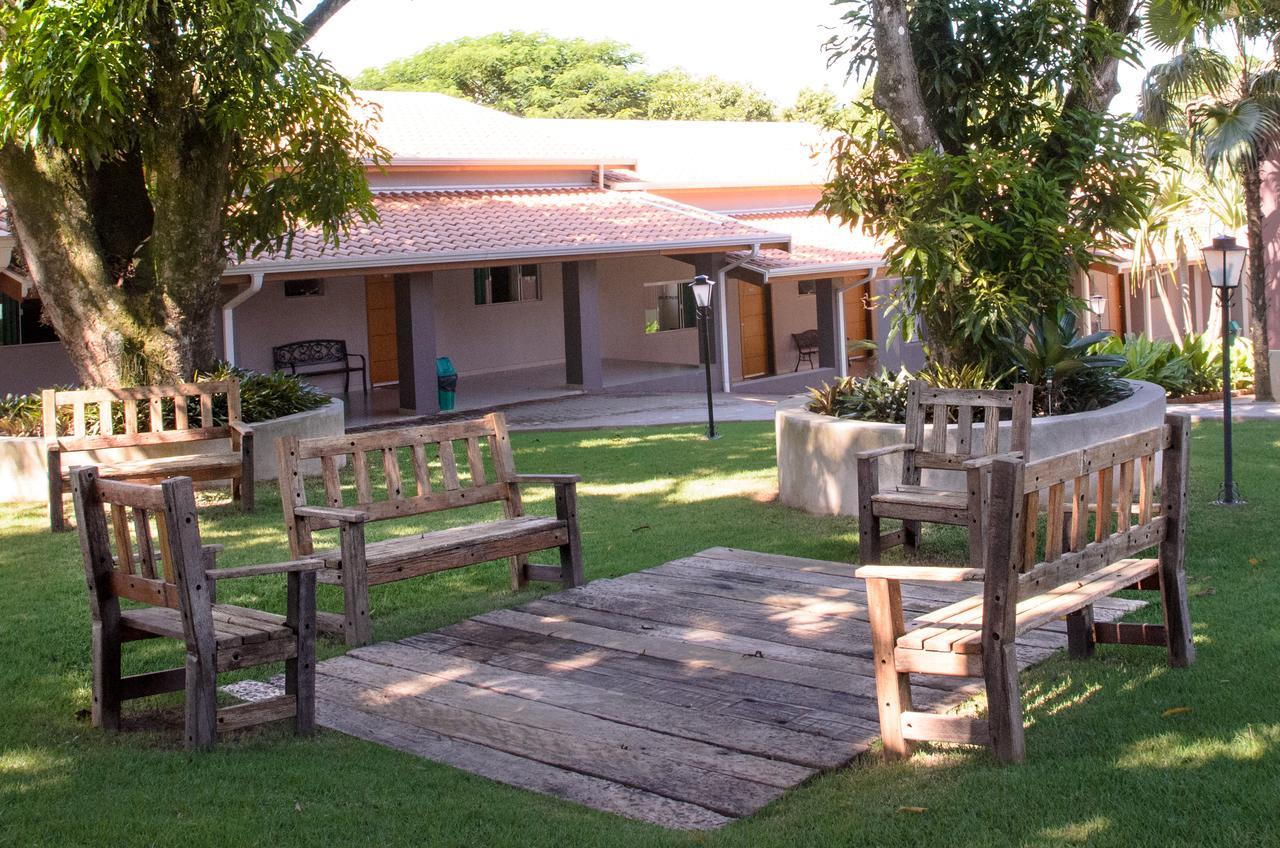 Villa De Holanda Parque Hotel 奥兰布拉 外观 照片