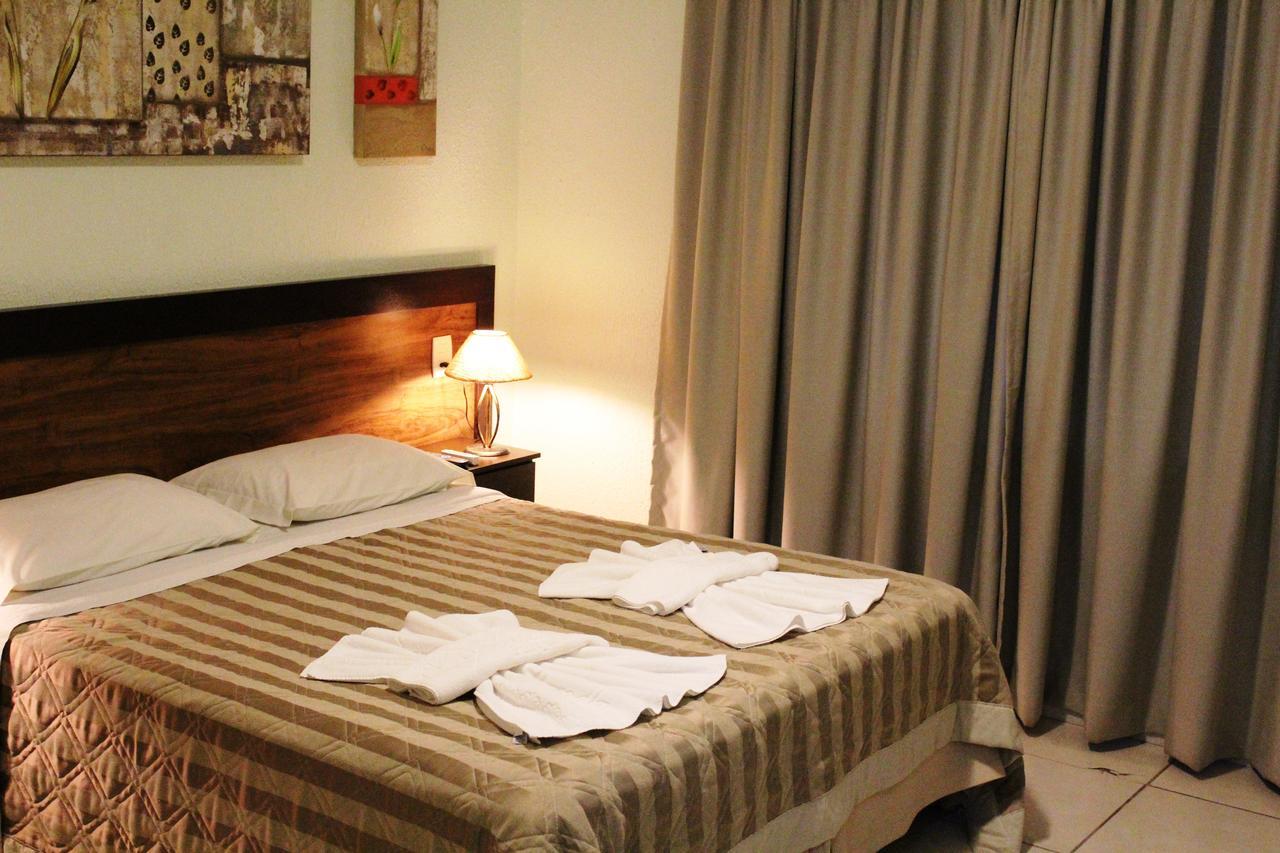 Villa De Holanda Parque Hotel 奥兰布拉 外观 照片