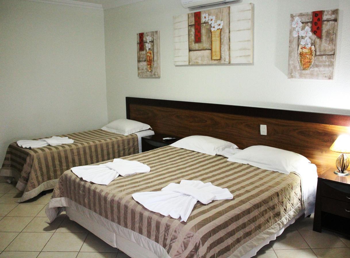 Villa De Holanda Parque Hotel 奥兰布拉 外观 照片