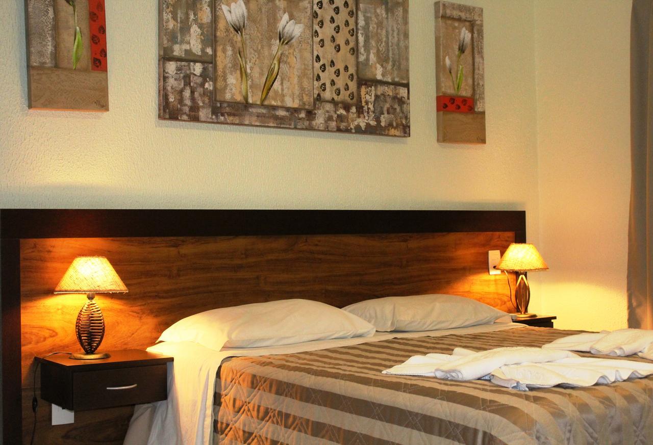 Villa De Holanda Parque Hotel 奥兰布拉 外观 照片