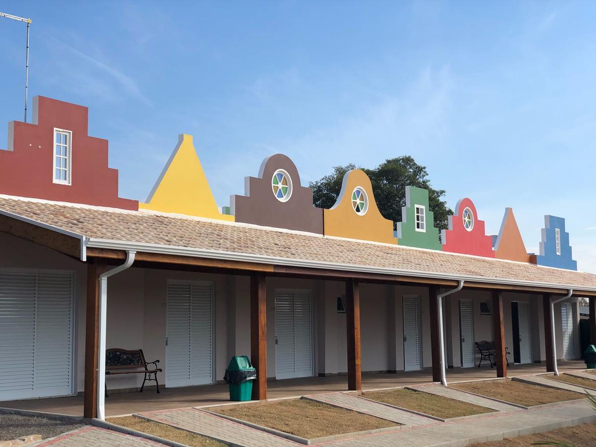 Villa De Holanda Parque Hotel 奥兰布拉 外观 照片