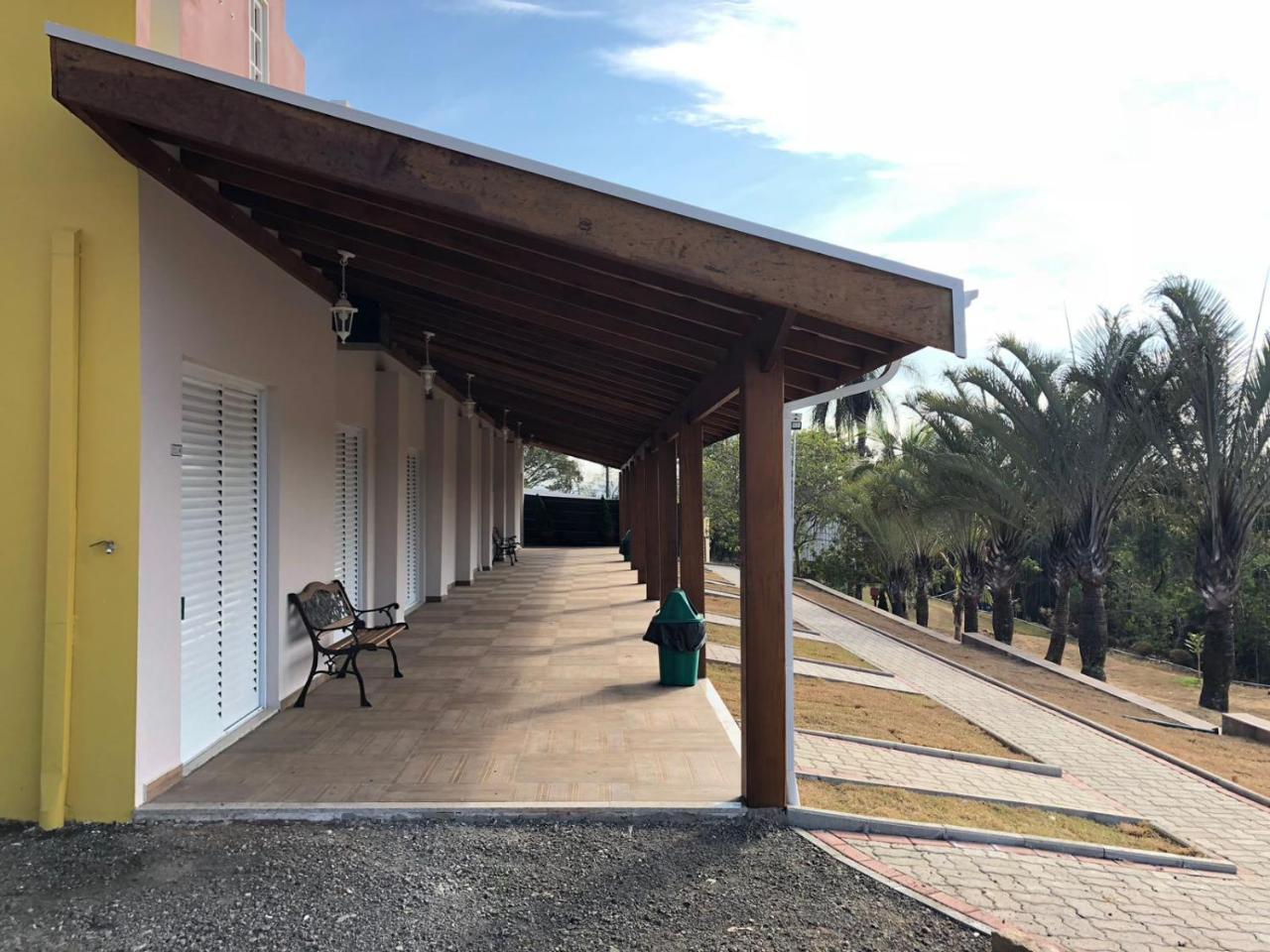 Villa De Holanda Parque Hotel 奥兰布拉 外观 照片