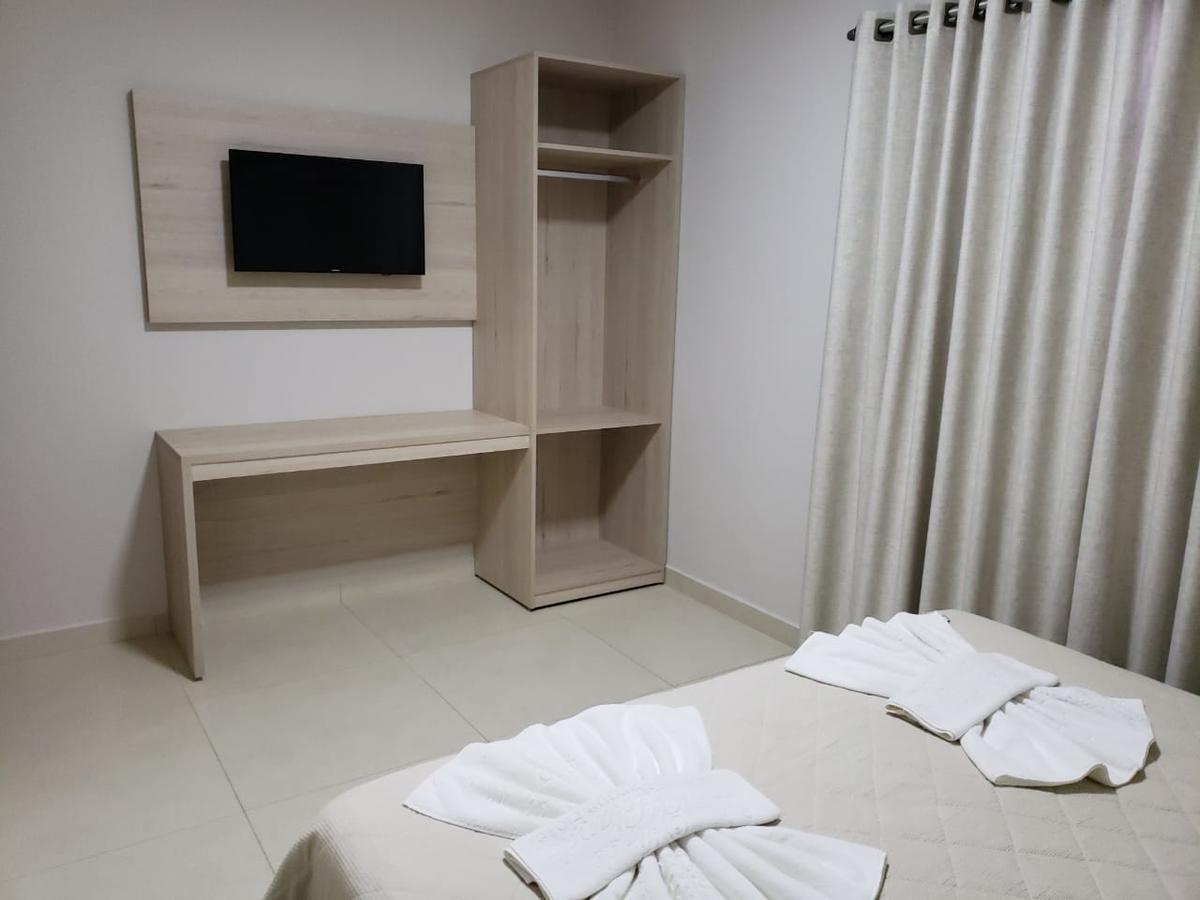 Villa De Holanda Parque Hotel 奥兰布拉 外观 照片