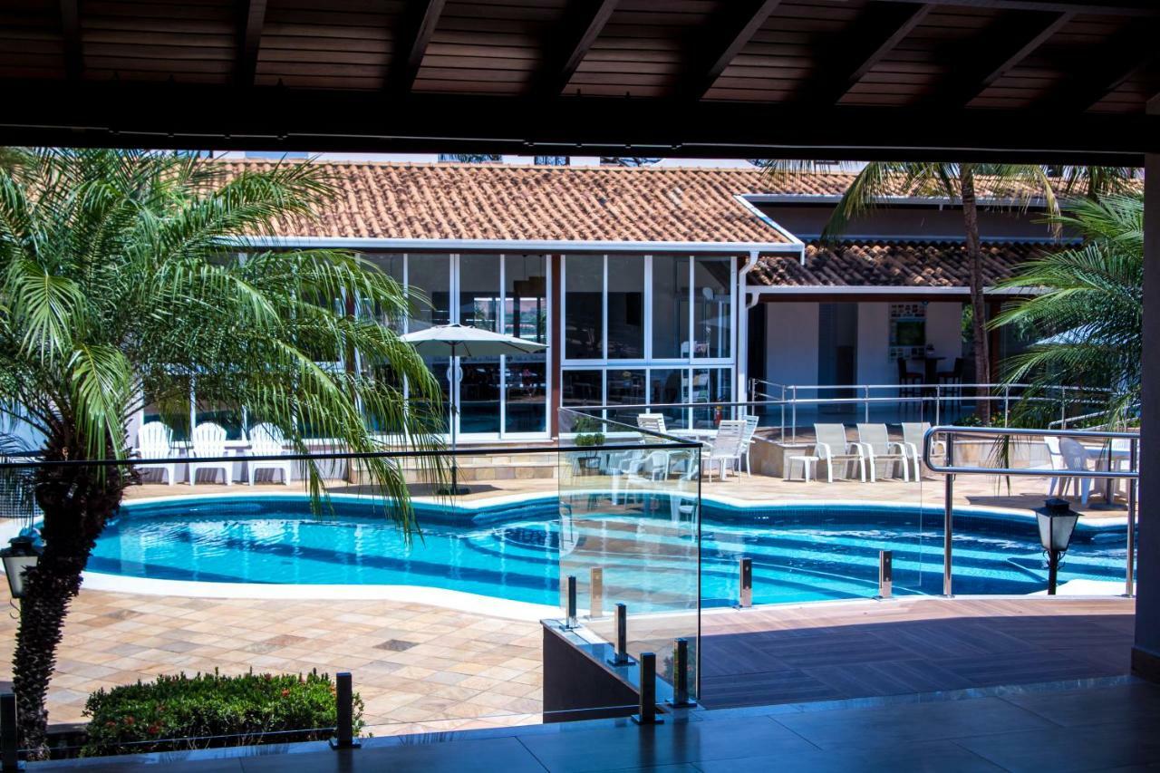 Villa De Holanda Parque Hotel 奥兰布拉 外观 照片