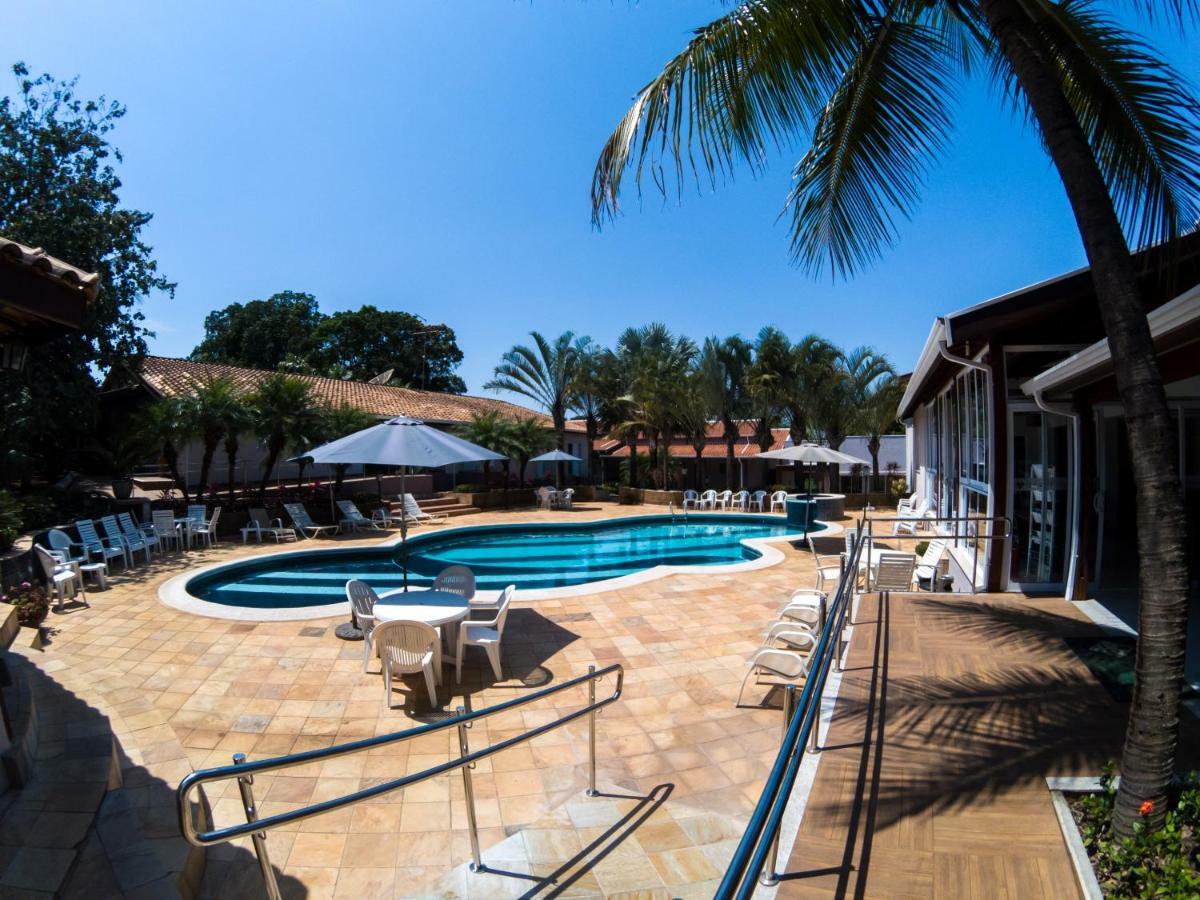 Villa De Holanda Parque Hotel 奥兰布拉 外观 照片