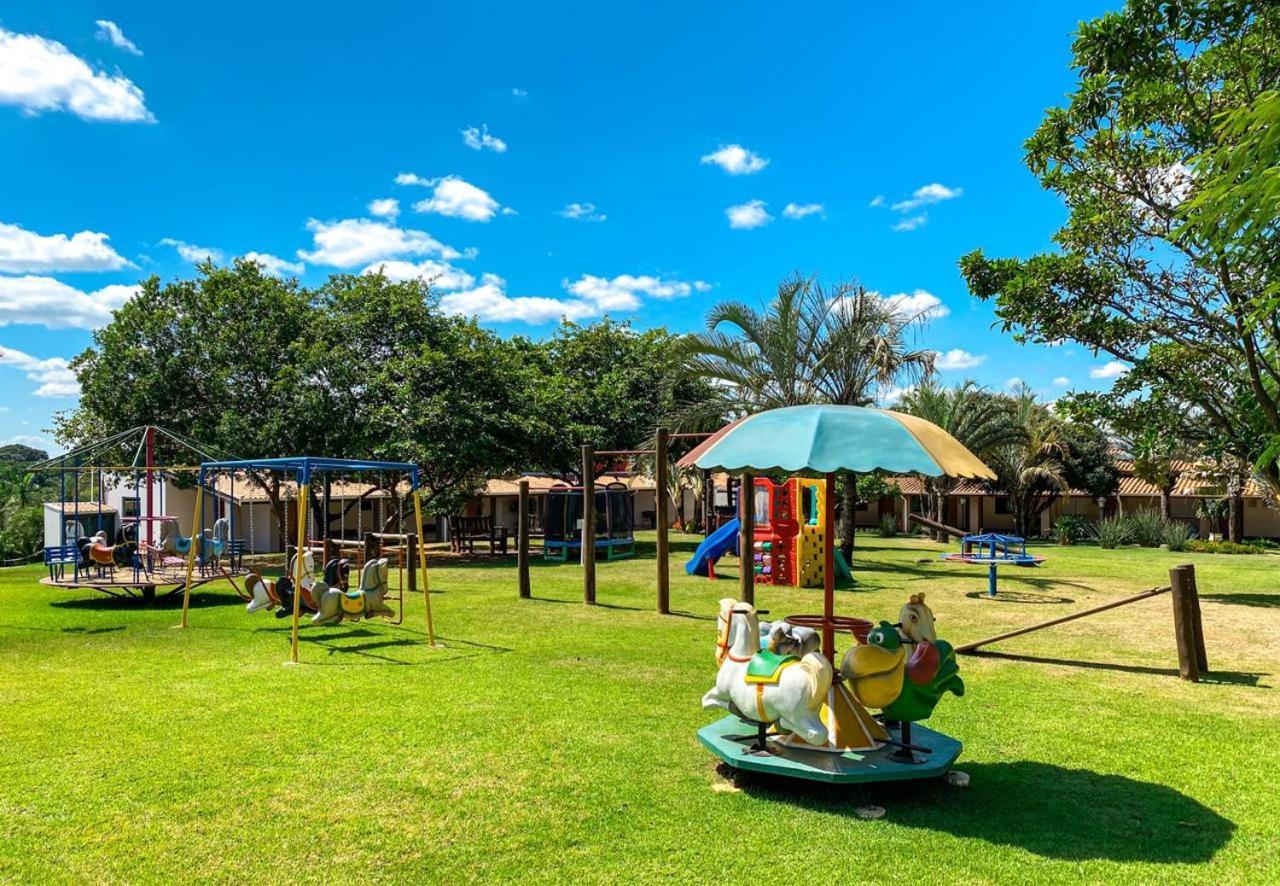 Villa De Holanda Parque Hotel 奥兰布拉 外观 照片