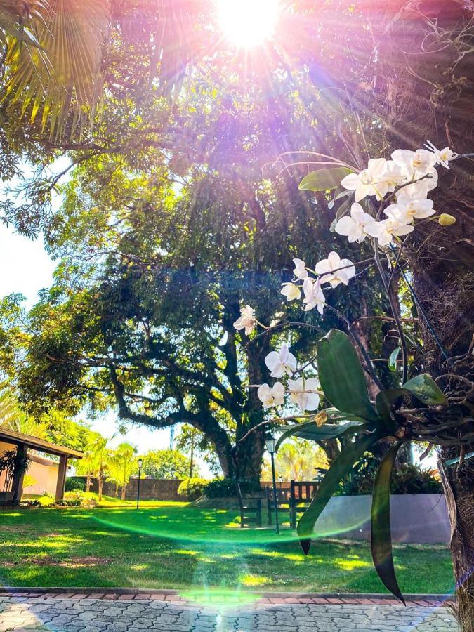 Villa De Holanda Parque Hotel 奥兰布拉 外观 照片